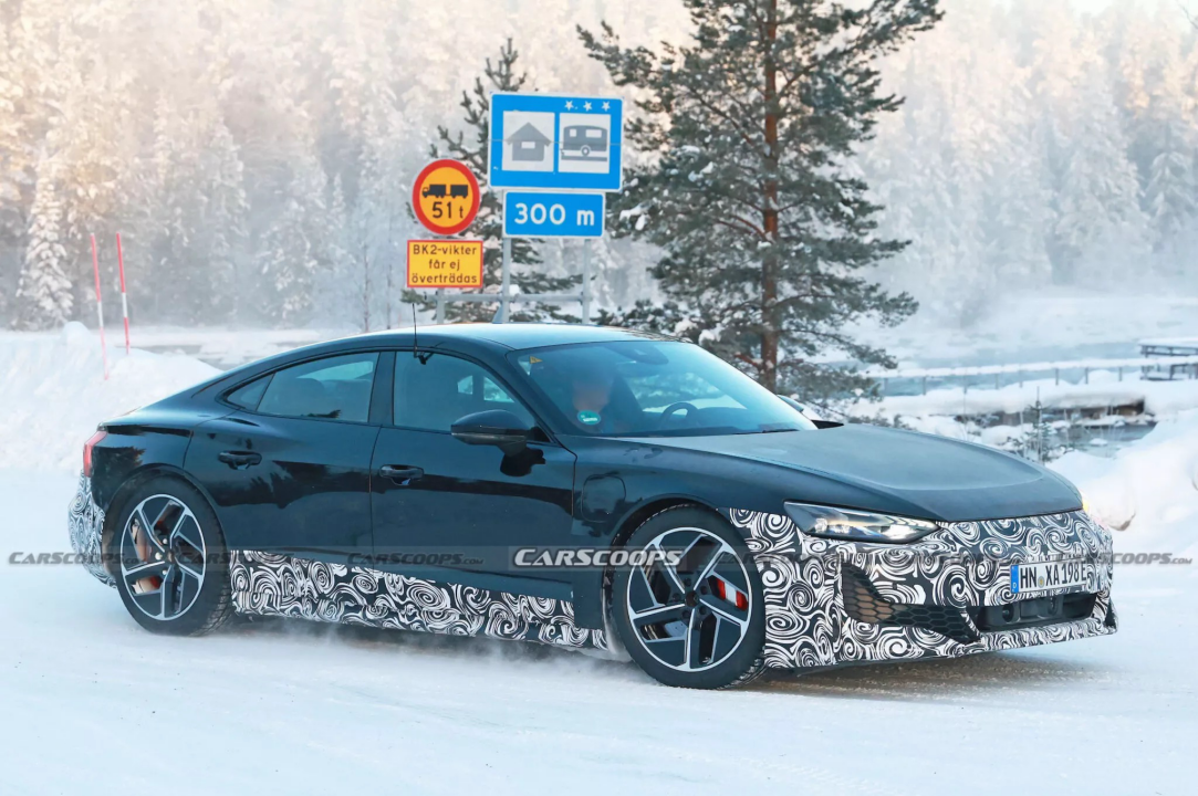 惊现保时捷刹车卡钳?新款奥迪E-Tron GT谍照曝光