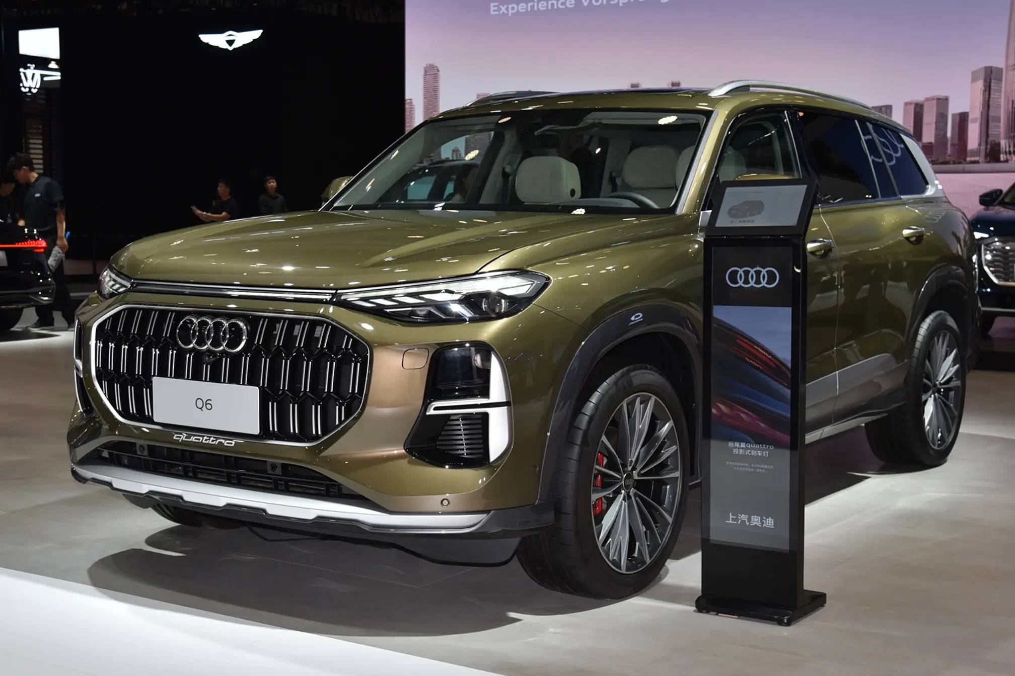 手握60万预算,选宝马X5还是奥迪Q6?当然是要更大更豪华