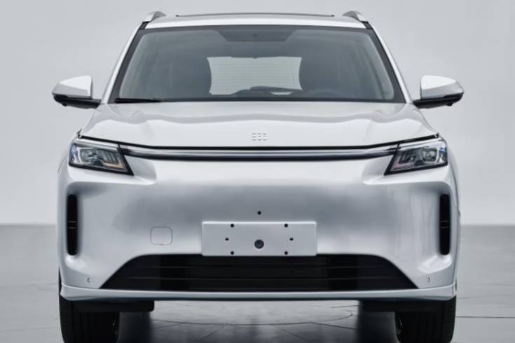 蓝电E5 PLUS申报图曝光 !提供5座和七座